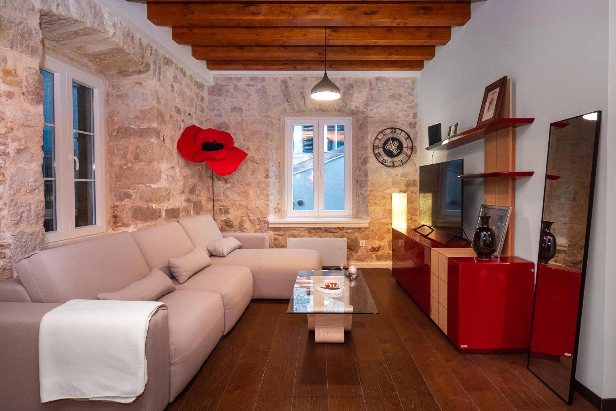 Sizgoric Palace Apartment