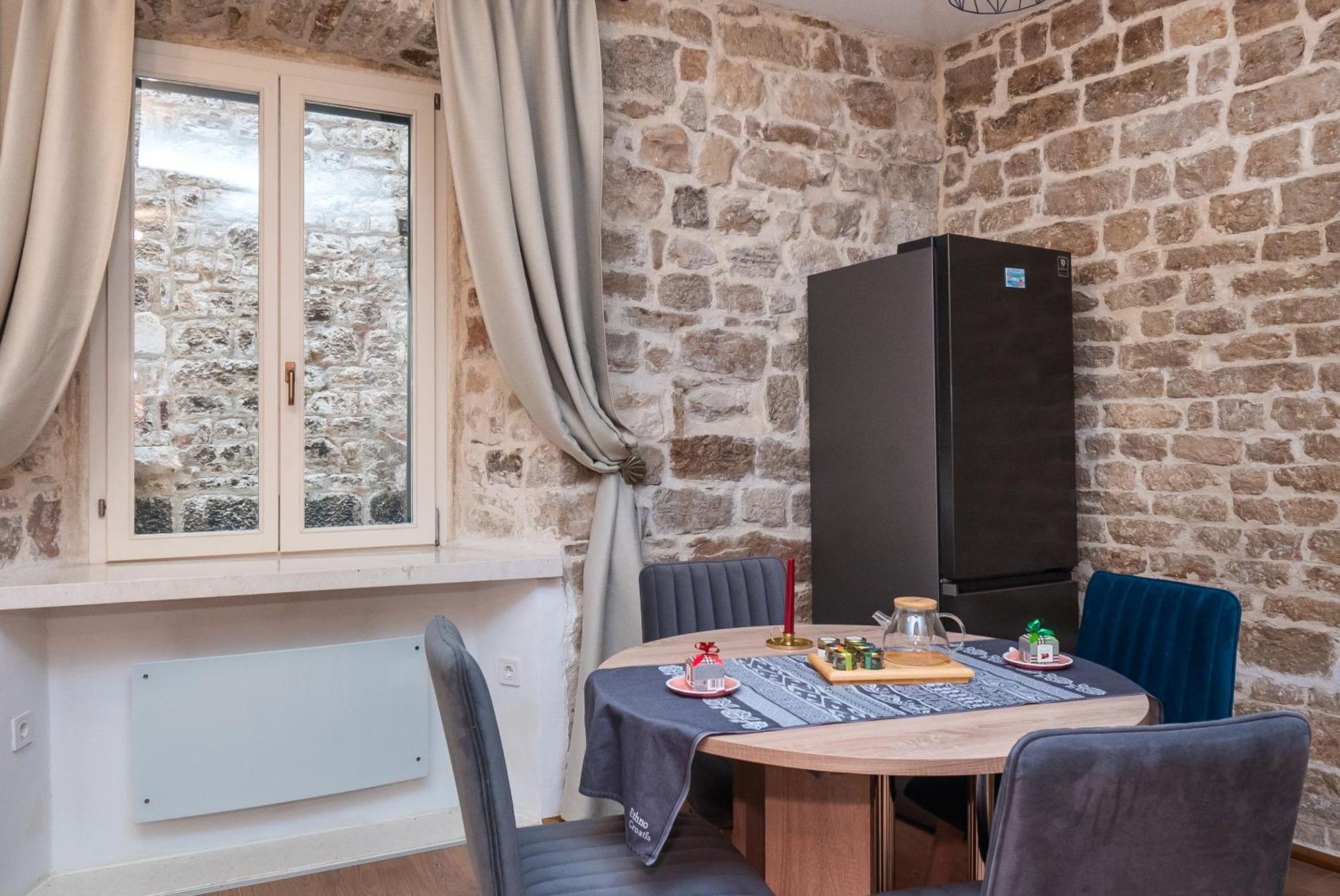 Apartment Sizgoric Palace